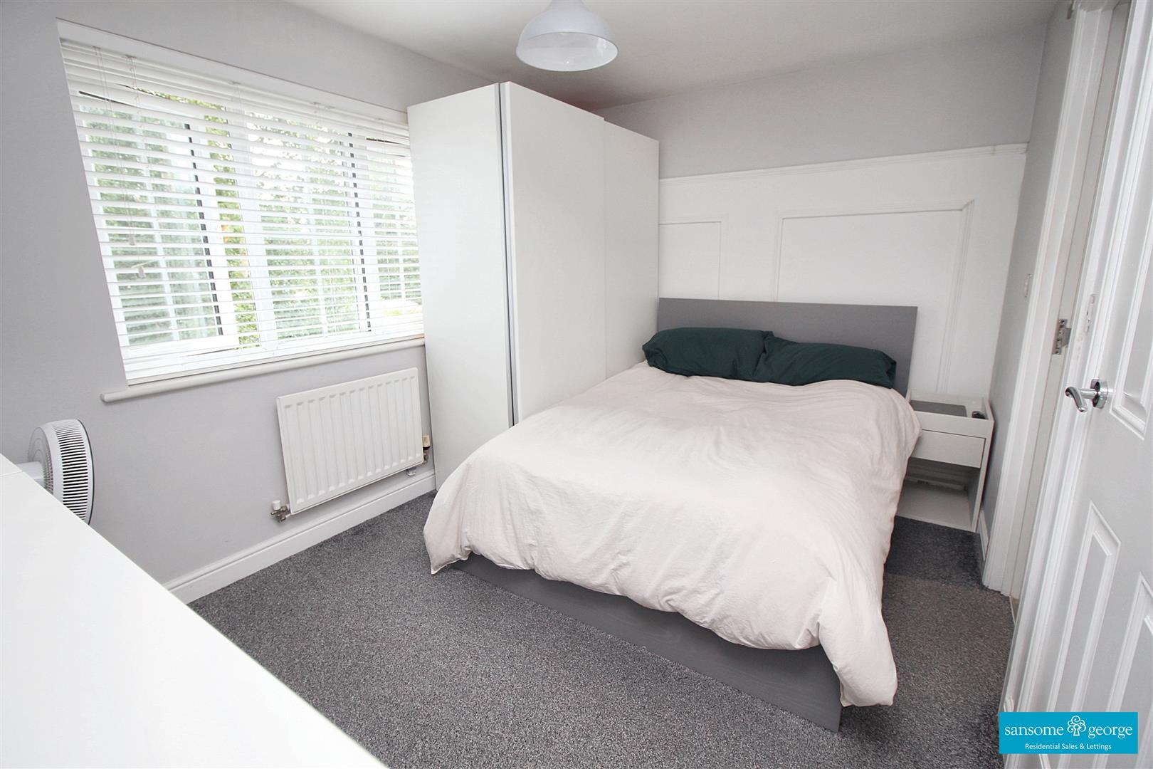 Pryor Close, Tilehurst, Reading